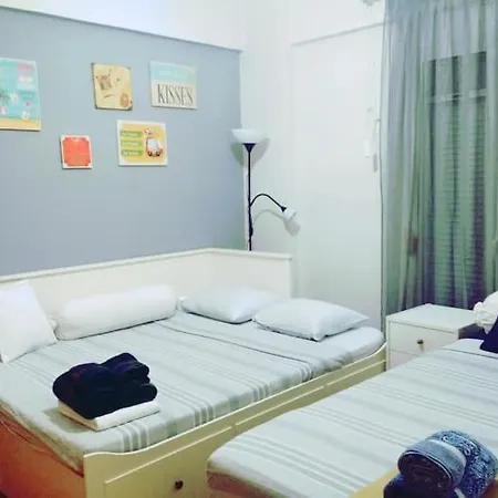 Larisa, Park View Apartment *